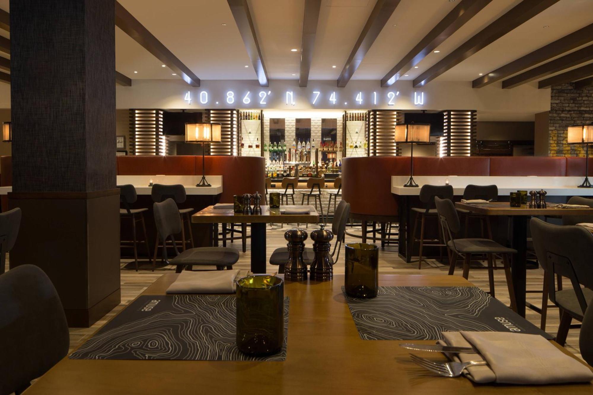 Sheraton Parsippany Hotel Екстер'єр фото