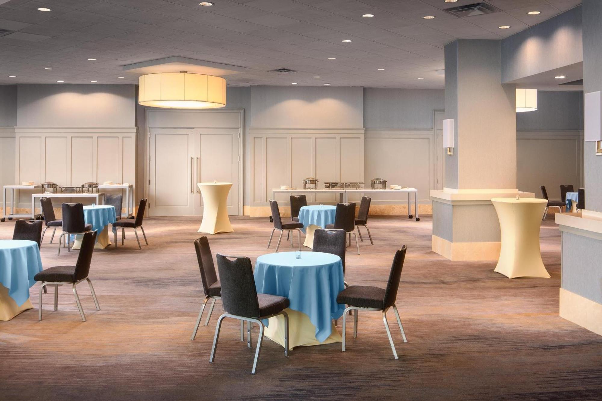 Sheraton Parsippany Hotel Екстер'єр фото