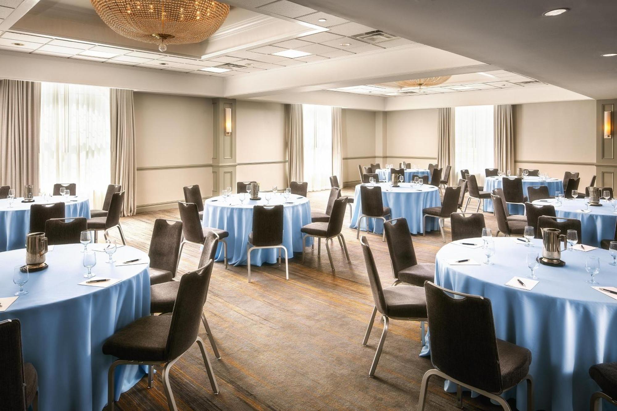 Sheraton Parsippany Hotel Екстер'єр фото