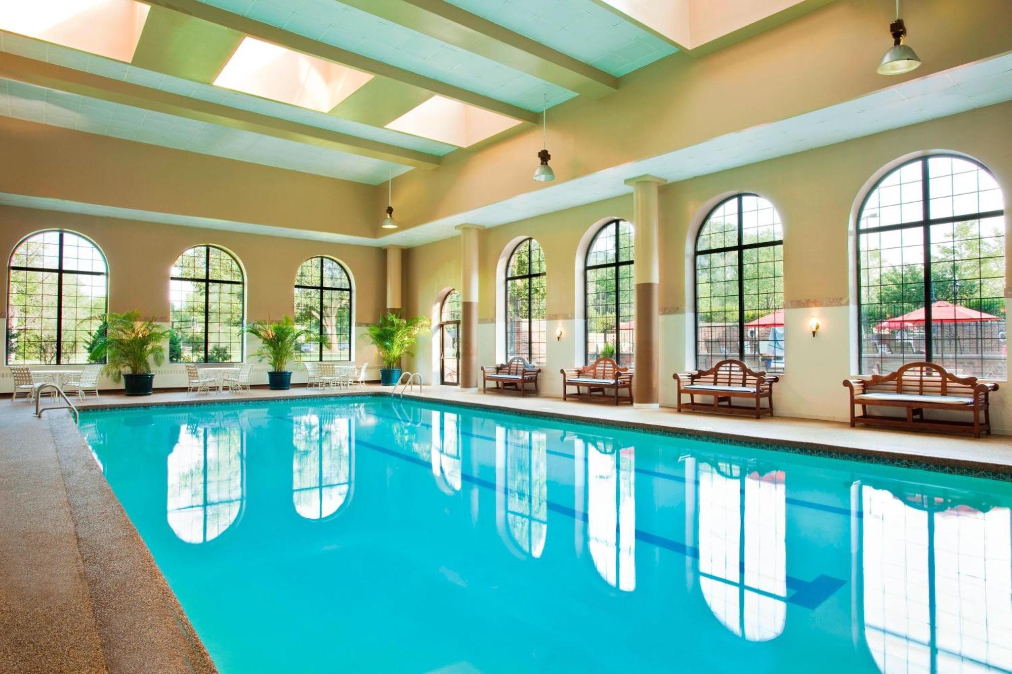 Sheraton Parsippany Hotel Екстер'єр фото