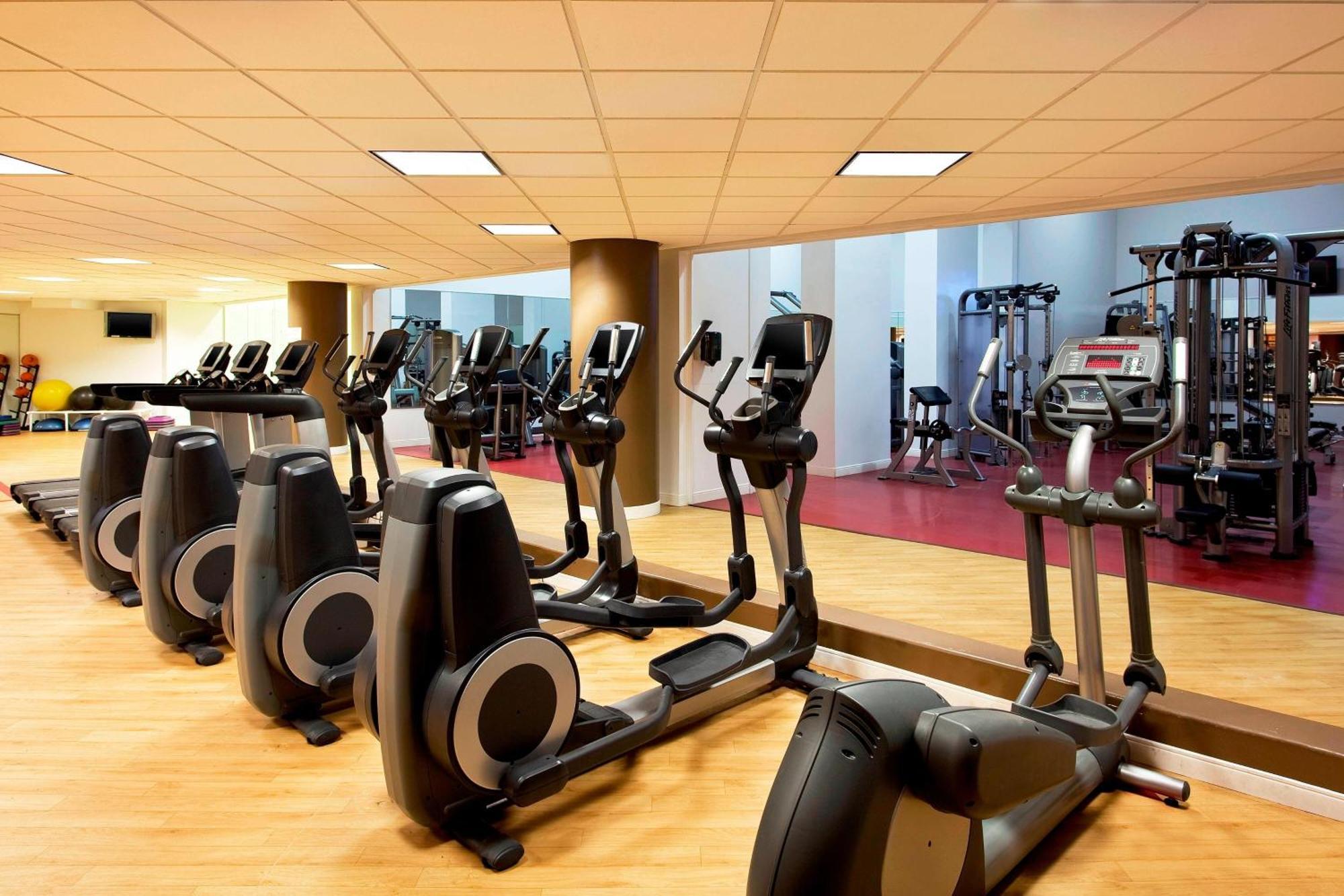 Sheraton Parsippany Hotel Екстер'єр фото
